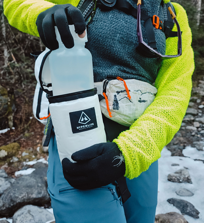 【Hyperlite Mountain Gear】The Insulator "White"