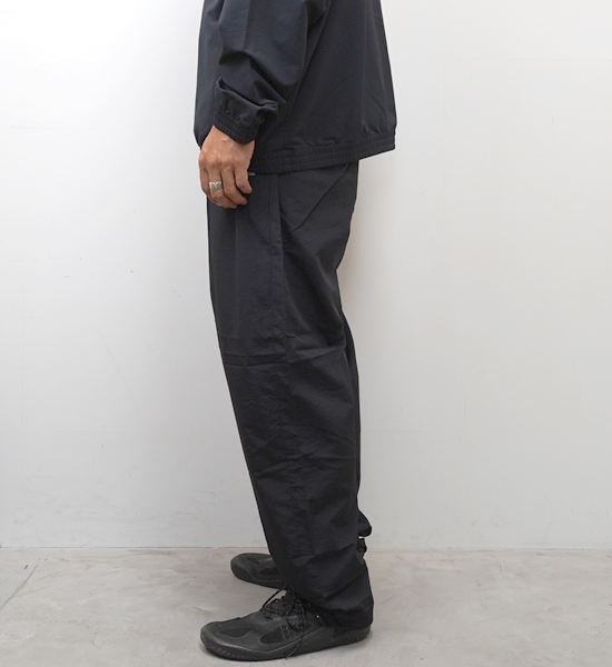 【THE NORTH FACE PURPLE LABEL】ノースフェイスパープルレーベル men's Nylon Tussah Field Pants "Black"